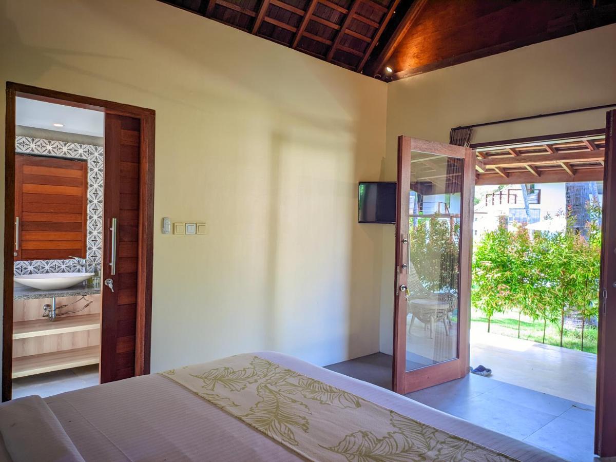 The Club Villas Lombok Секотонг Экстерьер фото