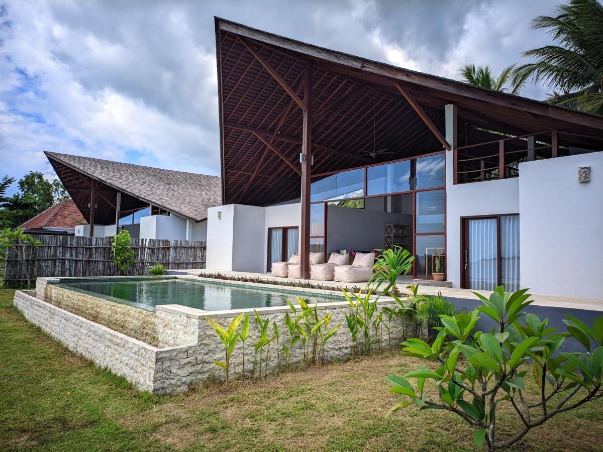 The Club Villas Lombok Секотонг Экстерьер фото