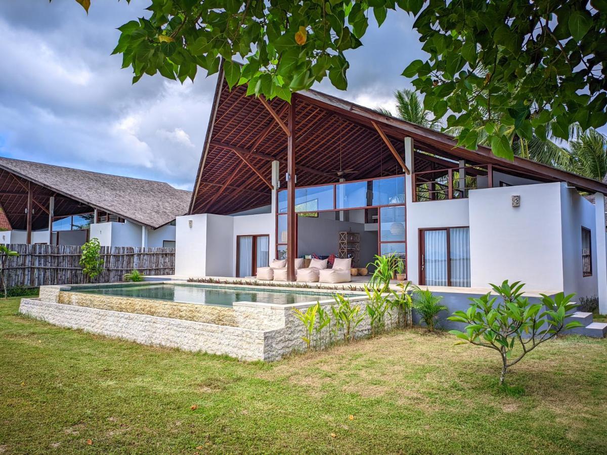 The Club Villas Lombok Секотонг Экстерьер фото